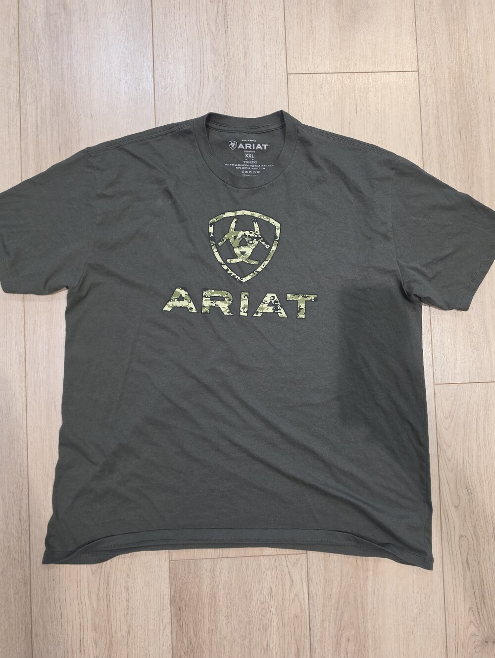 Ariat Men’s XXL Graphic T Shirt Digital Camo Logo Western Workwear Cowboy